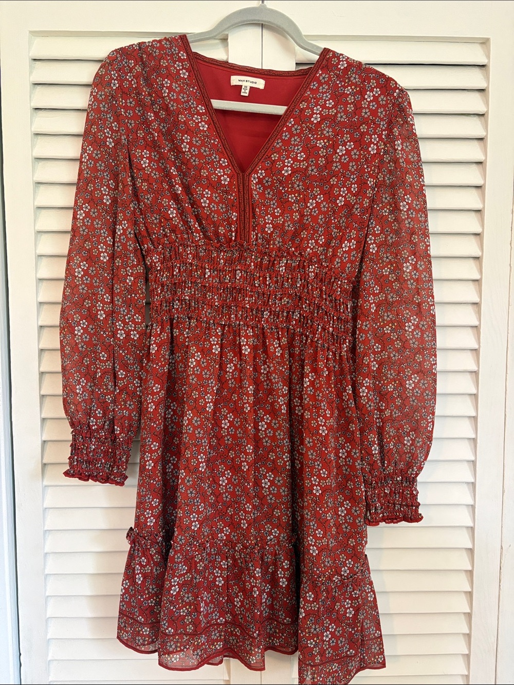 Max Studio Red Floral V-Neck Top with Trim